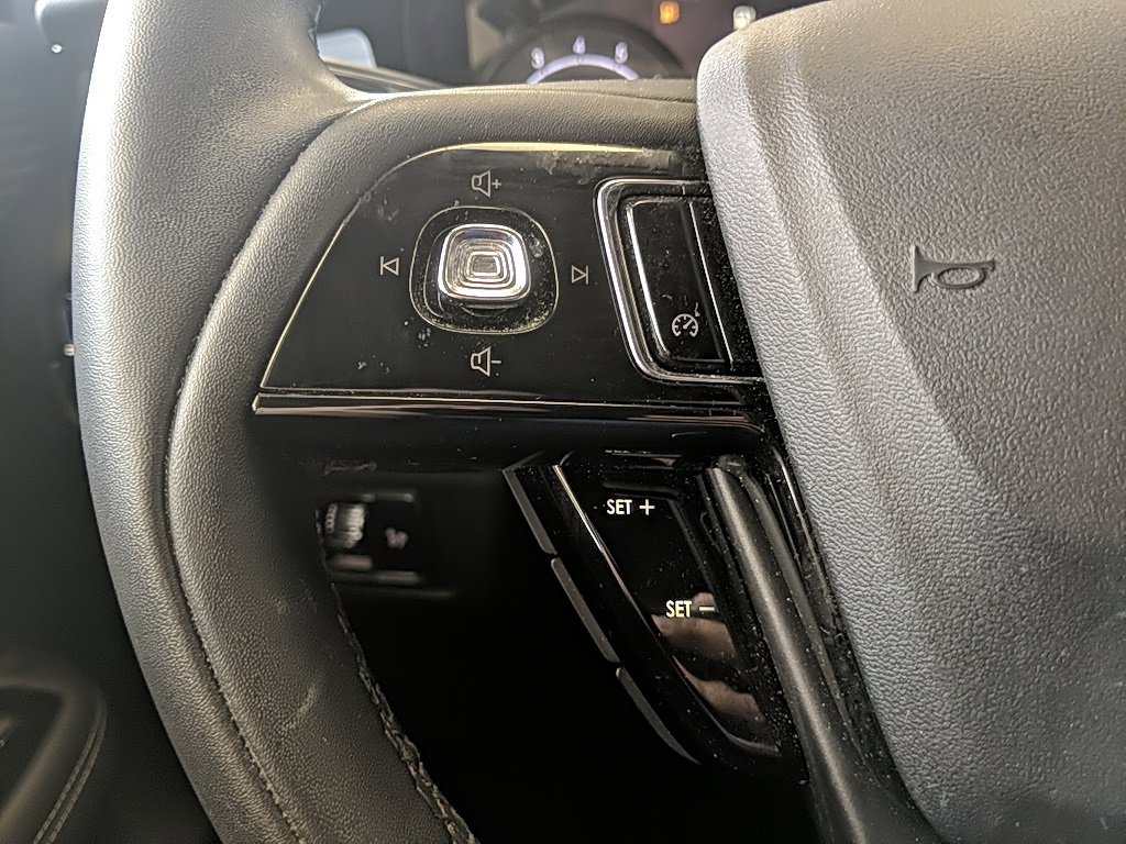 Used 2022 Lincoln Corsair AWD w/ Equipment Group 101A image 15