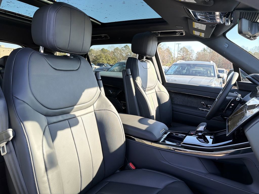 New 2026 Land Rover Range Rover Sport Dynamic SE image 17