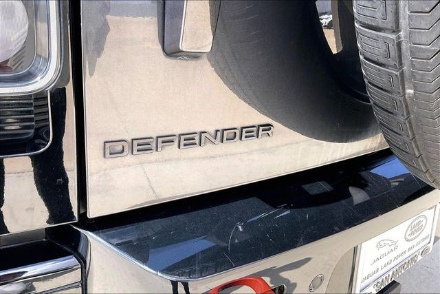 Used 2022 Land Rover Defender 110 X image 8