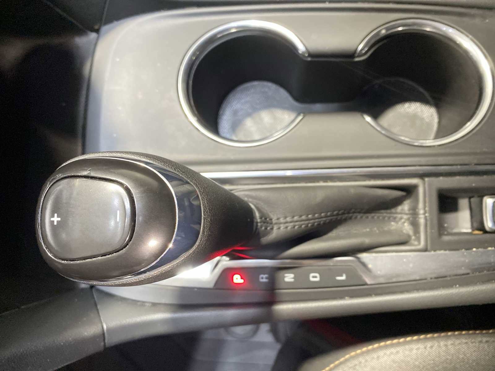 Used 2020 Chevrolet Equinox LT image 17