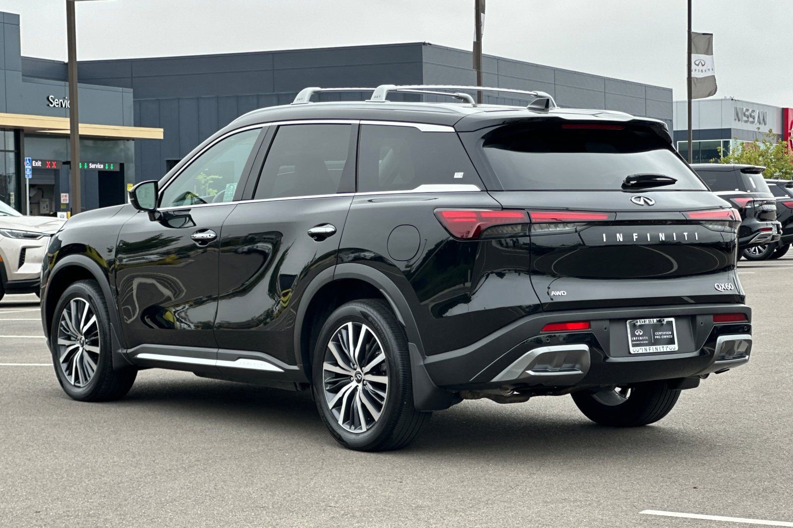 Certified 2025 INFINITI QX60 Sensory AWD/4WD image 6