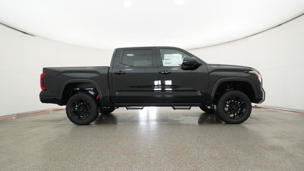 New 2026 Toyota Tundra SR5 AWD/4WD image 30