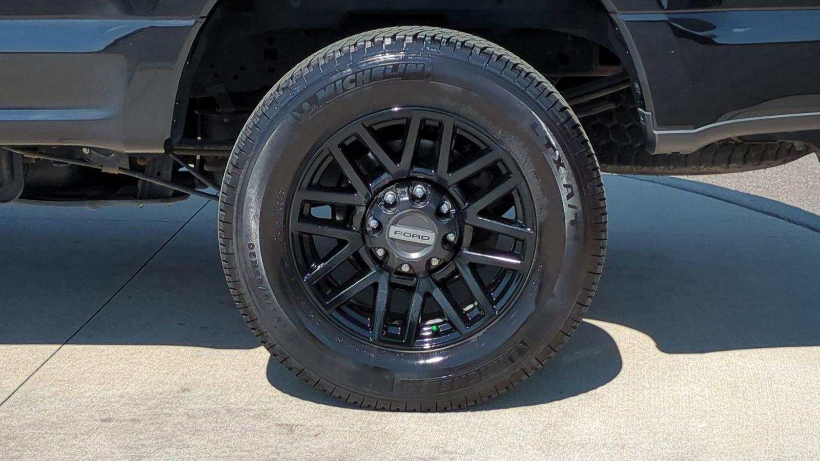 Used 2021 Ford F250 Lariat image 14