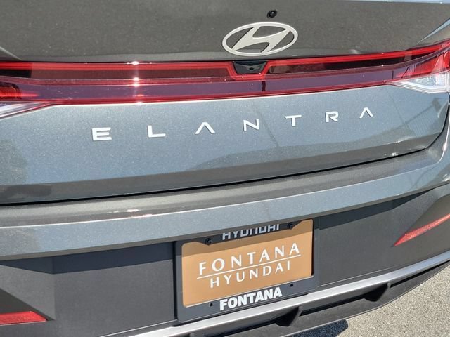 New 2026 Hyundai Elantra SE FWD image 27