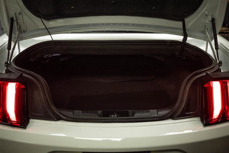Used 2023 Ford Mustang Premium RWD image 7