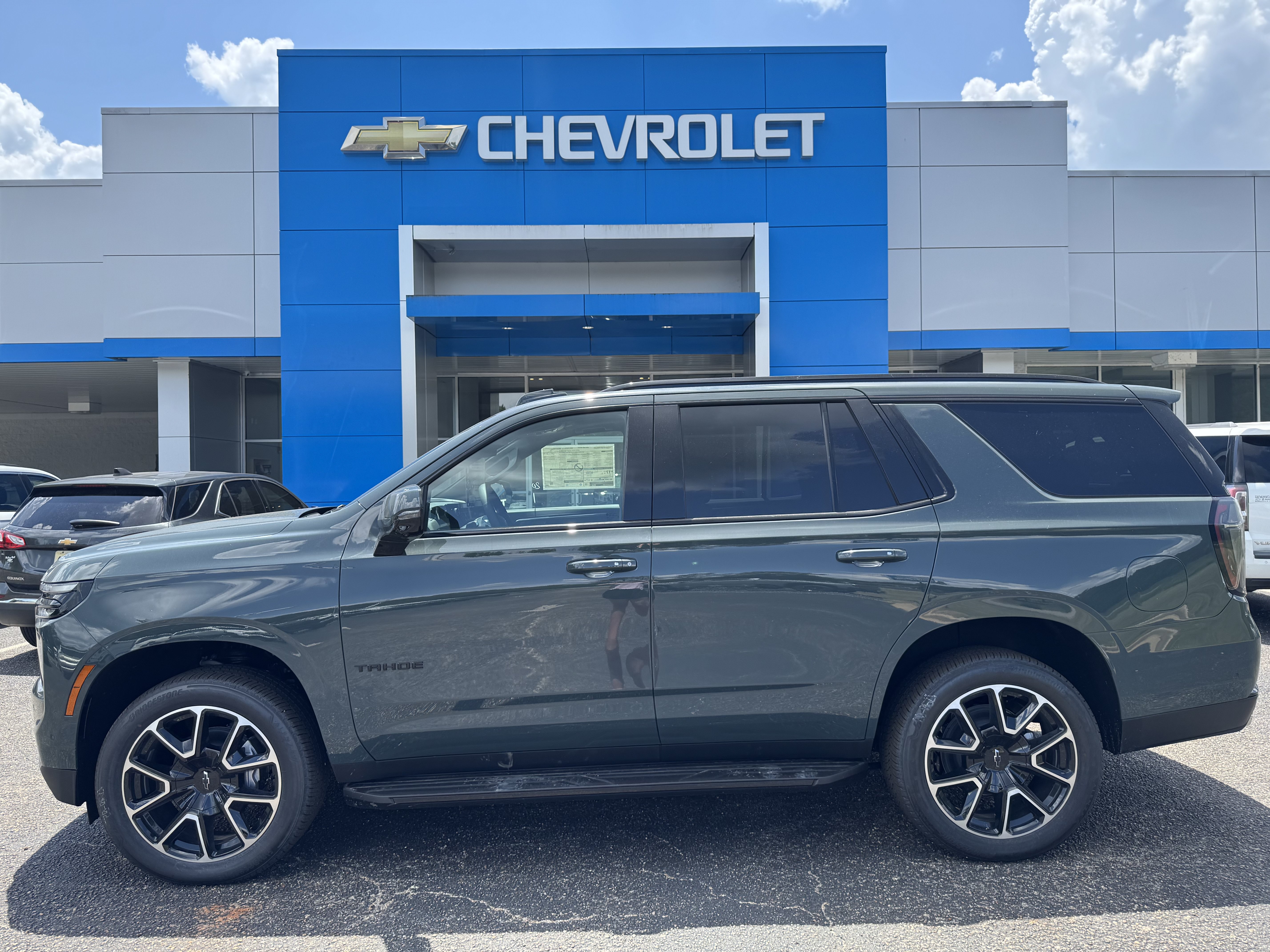 New 2026 Chevrolet Tahoe RST w/ Comfort Package AWD/4WD image 1