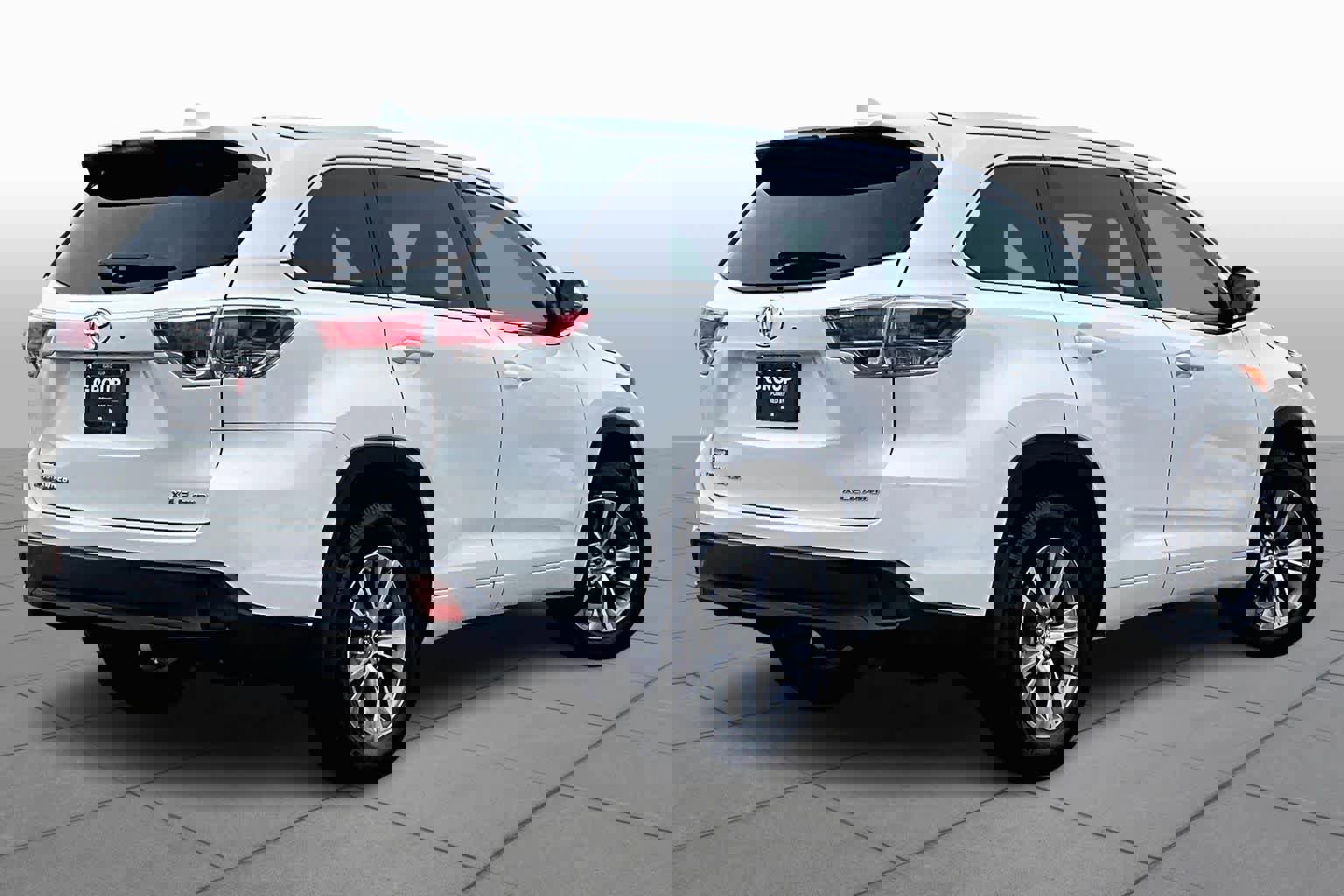 Used 2014 Toyota Highlander XLE image 13