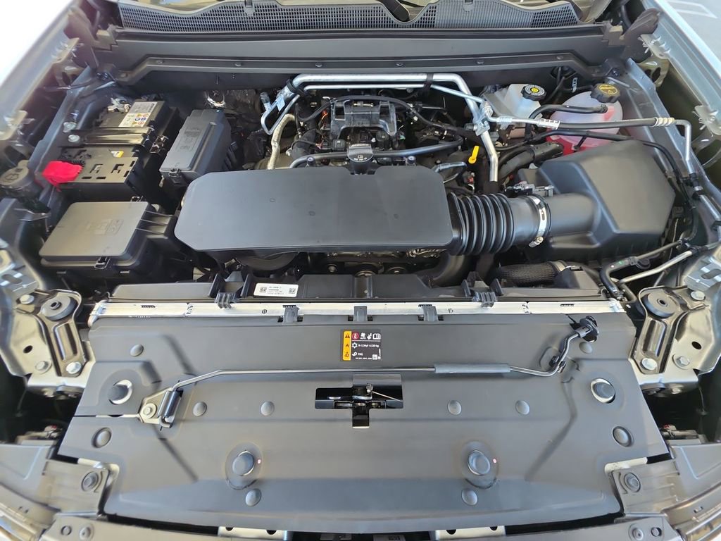 Used 2026 Chevrolet Colorado LT w/ LPO, Pro Essentials Package image 31