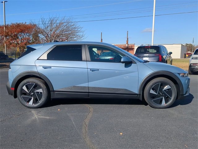 New 2026 Hyundai Ioniq 5 SEL image 3