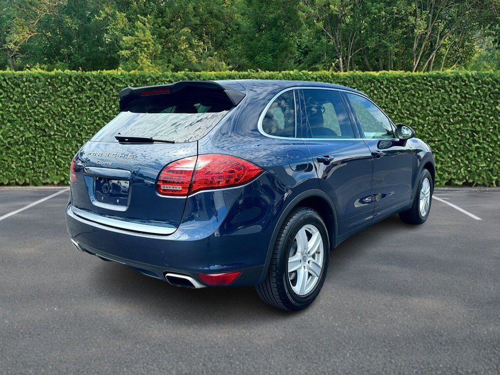 Used 2014 Porsche Cayenne AWD/4WD image 3