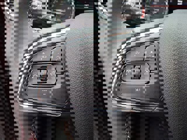 Used 2023 Buick Encore GX Select w/ Sport Touring Package image 34