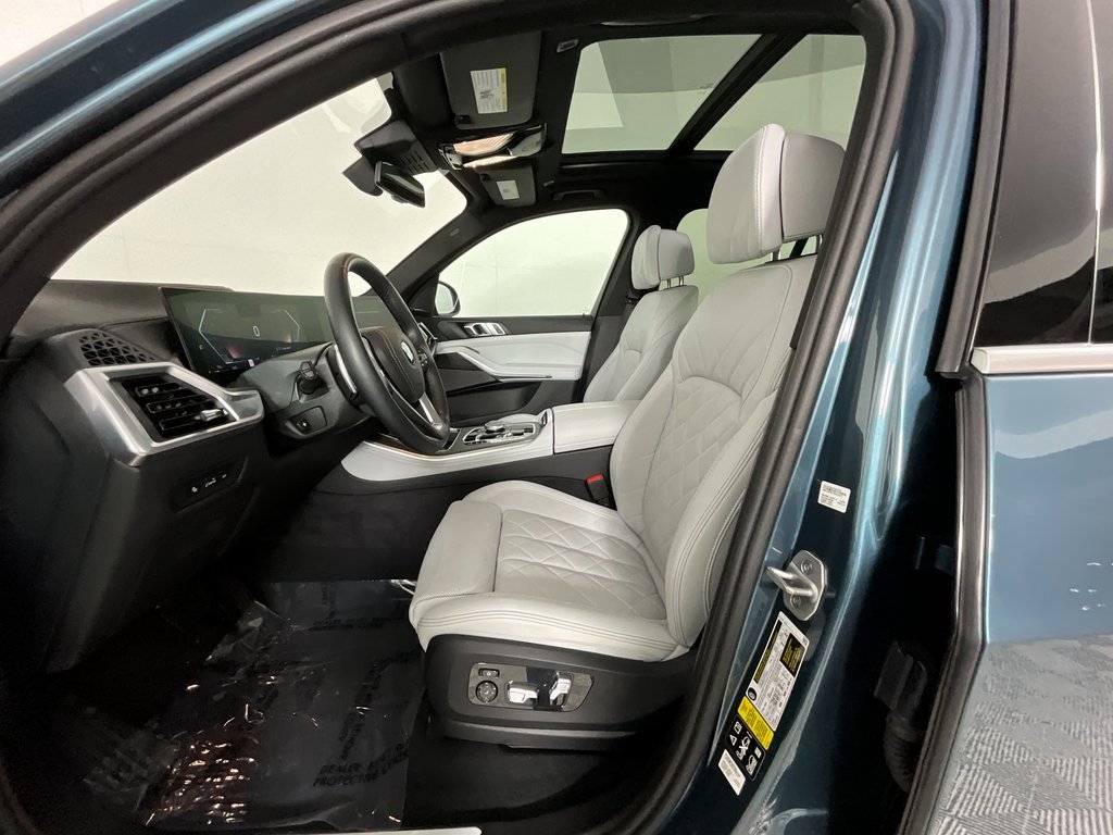 Used 2024 BMW X5 xDrive40i w/ Premium Package image 14
