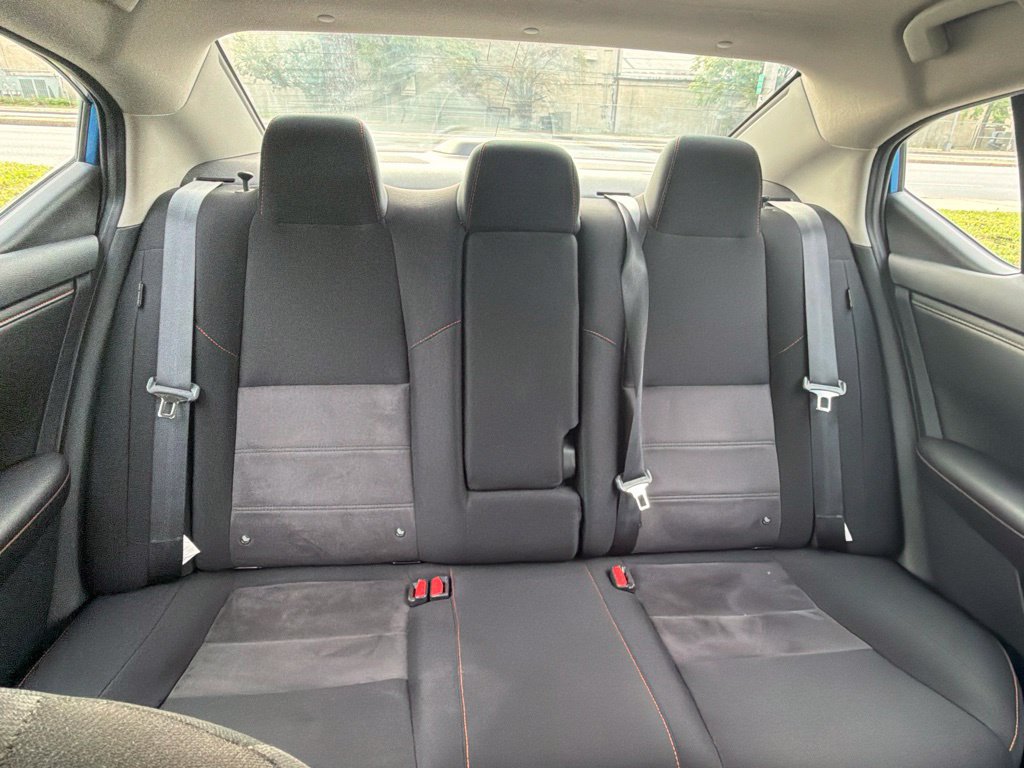 Used 2024 Nissan Sentra SR FWD image 30