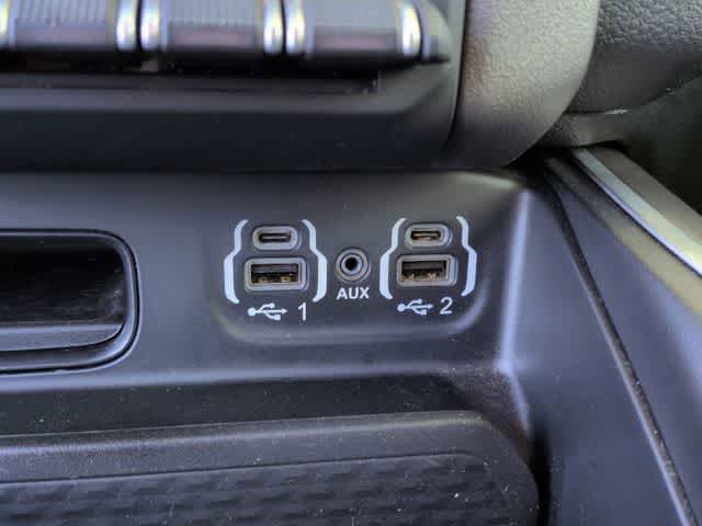 Used 2022 RAM 1500 Big Horn AWD/4WD image 30