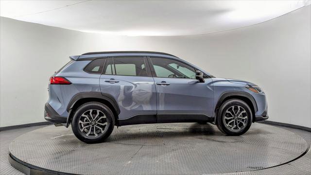 Used 2025 Toyota Corolla Cross AWD Hybrid image 9