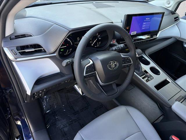 New 2026 Toyota Sienna XLE AWD/4WD image 13