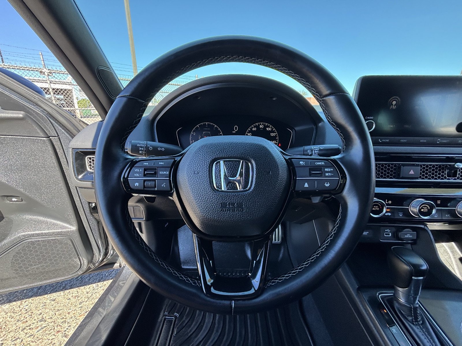 Used 2022 Honda Civic Sport image 28