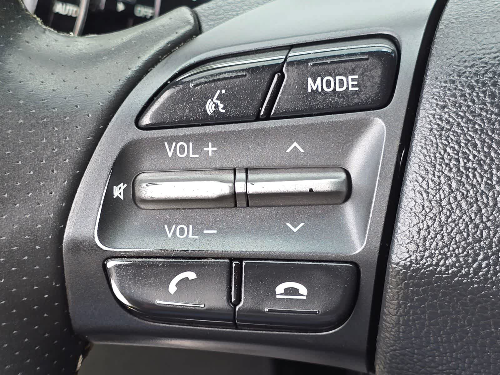 Used 2019 Hyundai Kona Limited AWD/4WD image 27
