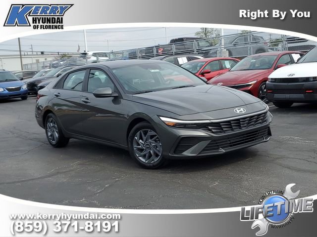 Certified 2024 Hyundai Elantra SEL FWD image 1