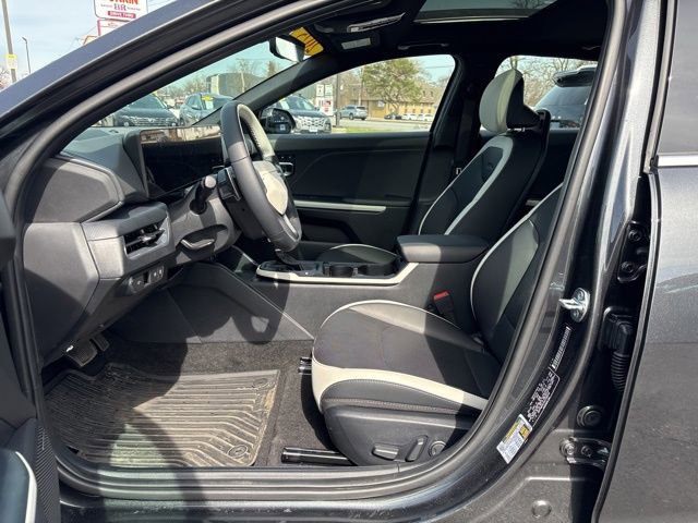 Used 2025 Kia K4 GT-Line w/ GT-Line Premium Package image 20