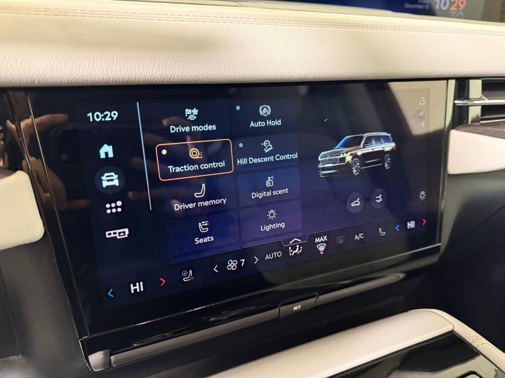 New 2025 Lincoln Navigator L Black Label AWD/4WD image 27
