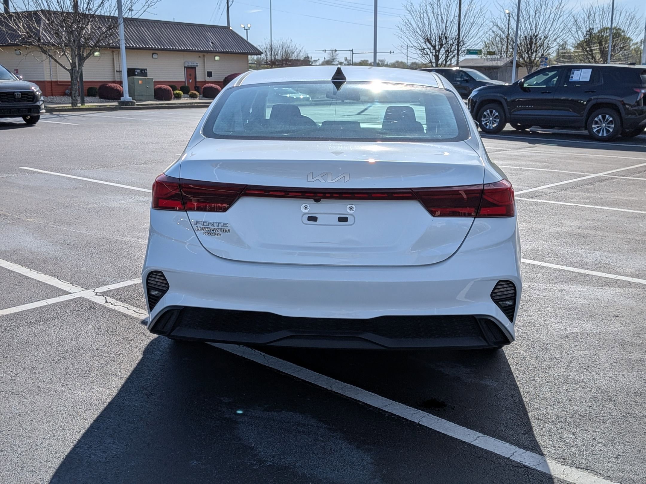 Used 2024 Kia Forte LXS FWD image 4
