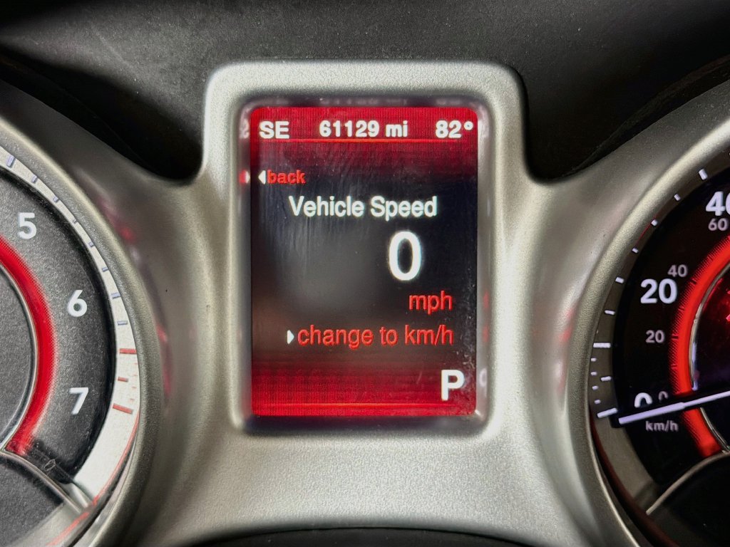Used 2019 Dodge Journey SE FWD image 14