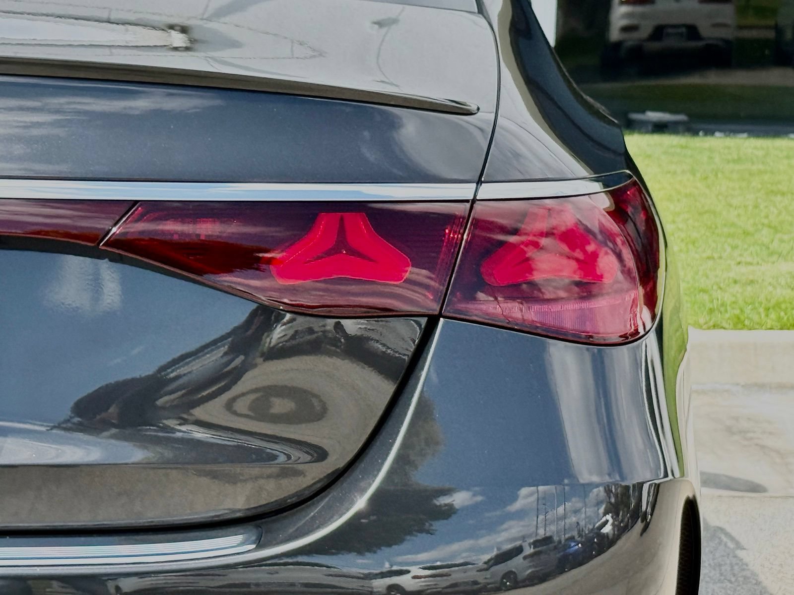 Used 2026 Mercedes-Benz E 350 Sedan image 14
