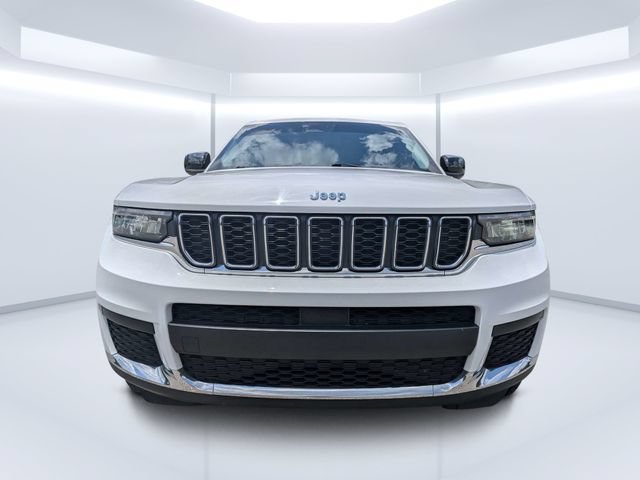 Used 2023 Jeep Grand Cherokee L Laredo AWD/4WD image 8