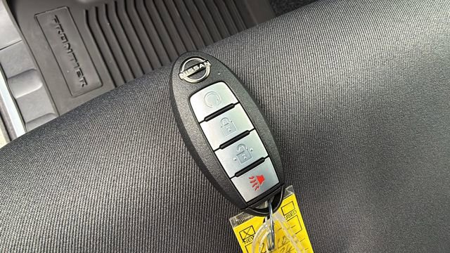 New 2026 Nissan Frontier SV w/ Tow Package image 29