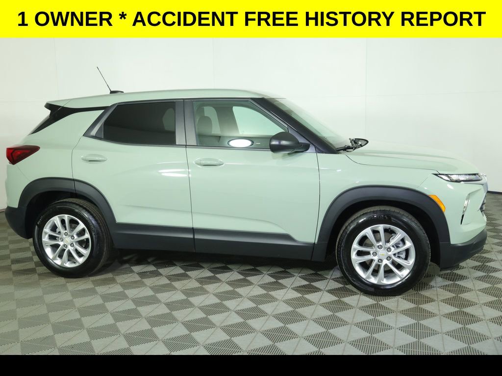 Used 2026 Chevrolet TrailBlazer LS w/ LS Convenience Package image 2