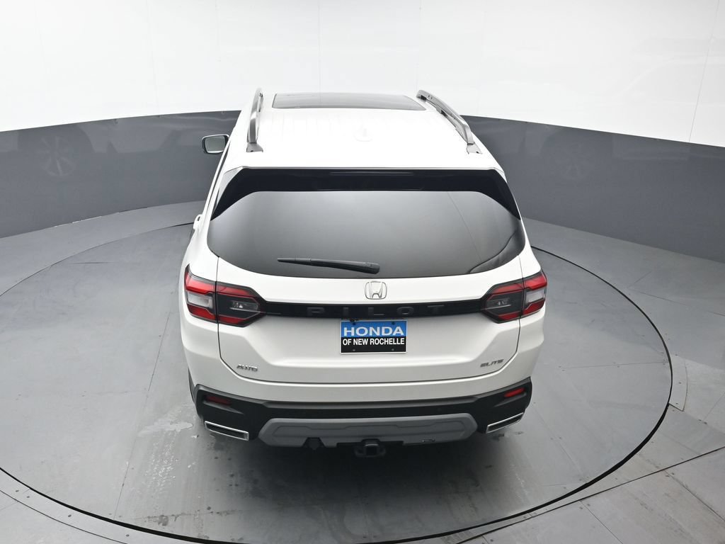 Certified 2023 Honda Pilot Elite image 44