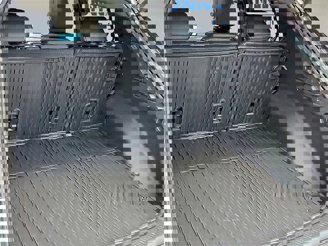 New 2025 Chevrolet Equinox EV LT w/ Active Safety Package 3 image 11