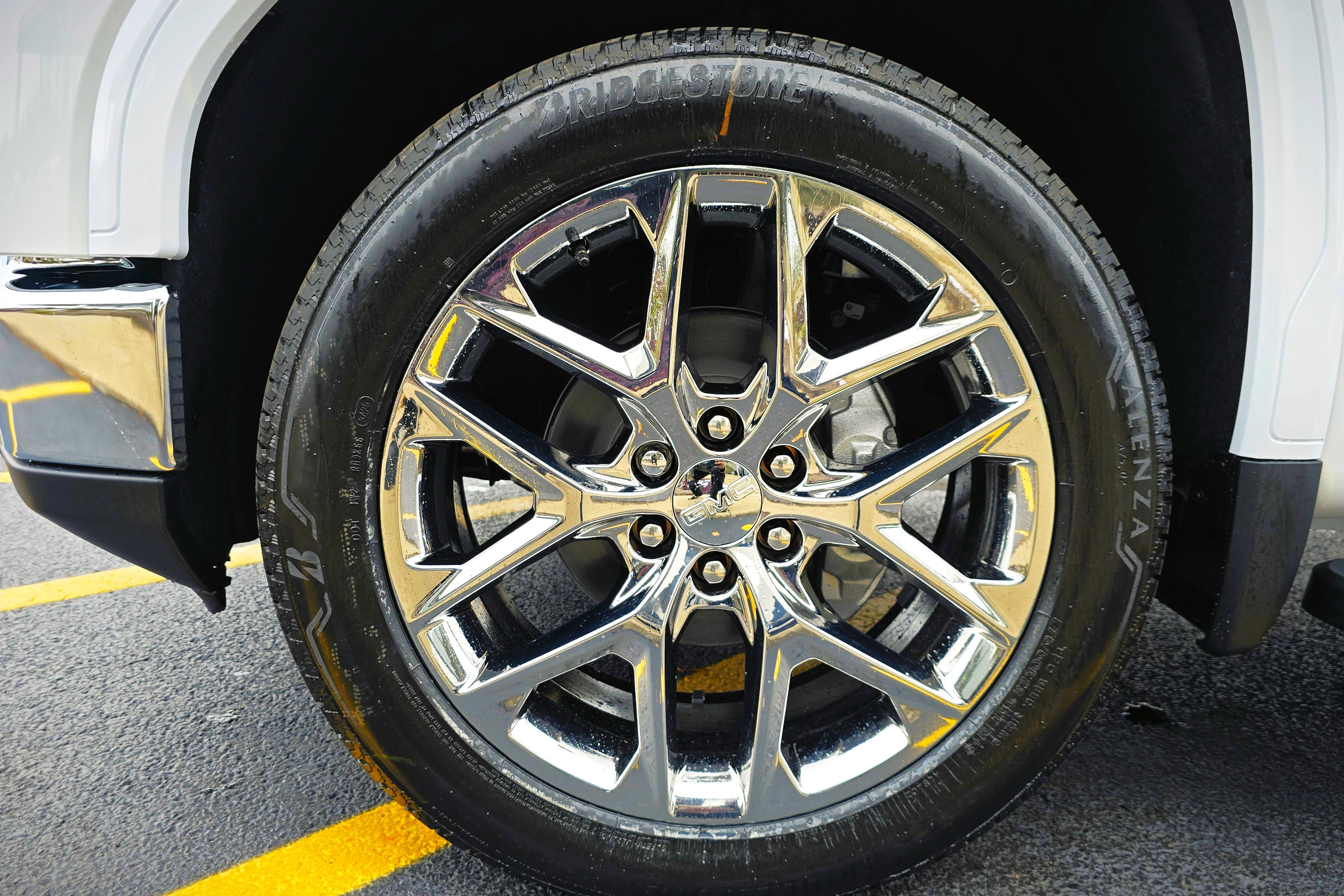 New 2026 GMC Sierra 1500 SLT w/ SLT Premium Plus Package image 11