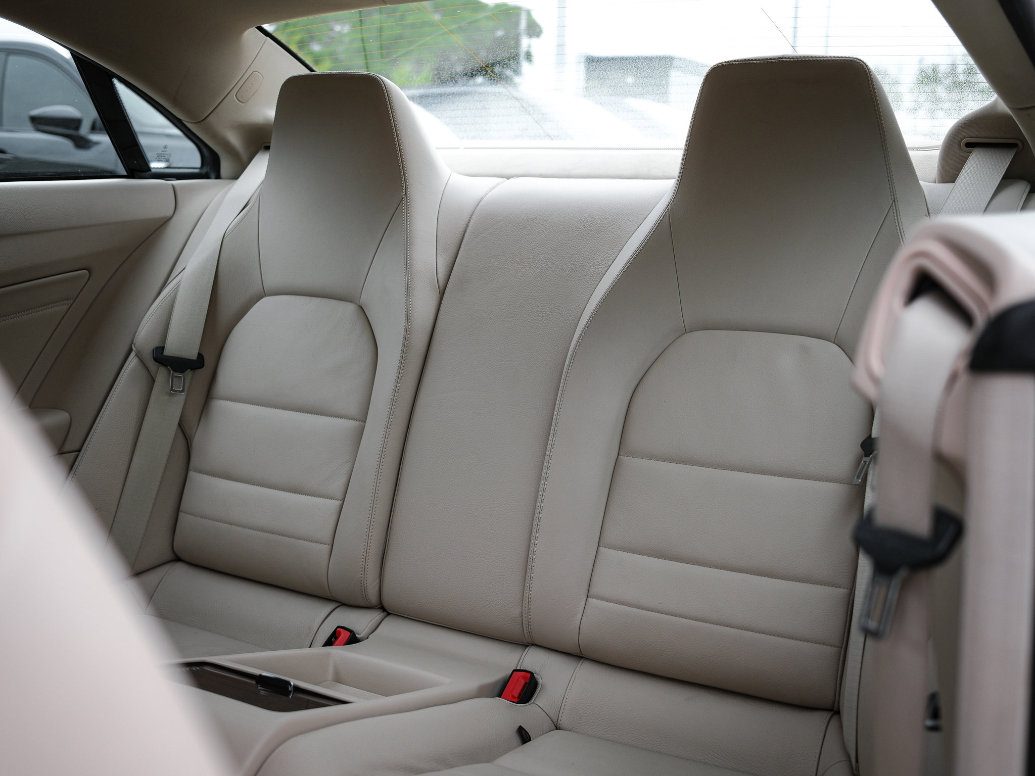 Used 2014 Mercedes-Benz E 550 Coupe image 32