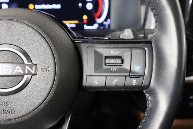 Used 2024 Nissan Pathfinder Platinum w/ Cargo Package image 36