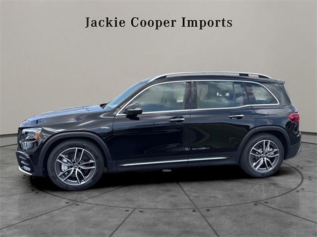 New 2025 Mercedes-Benz GLB 35 AMG 4MATIC image 2