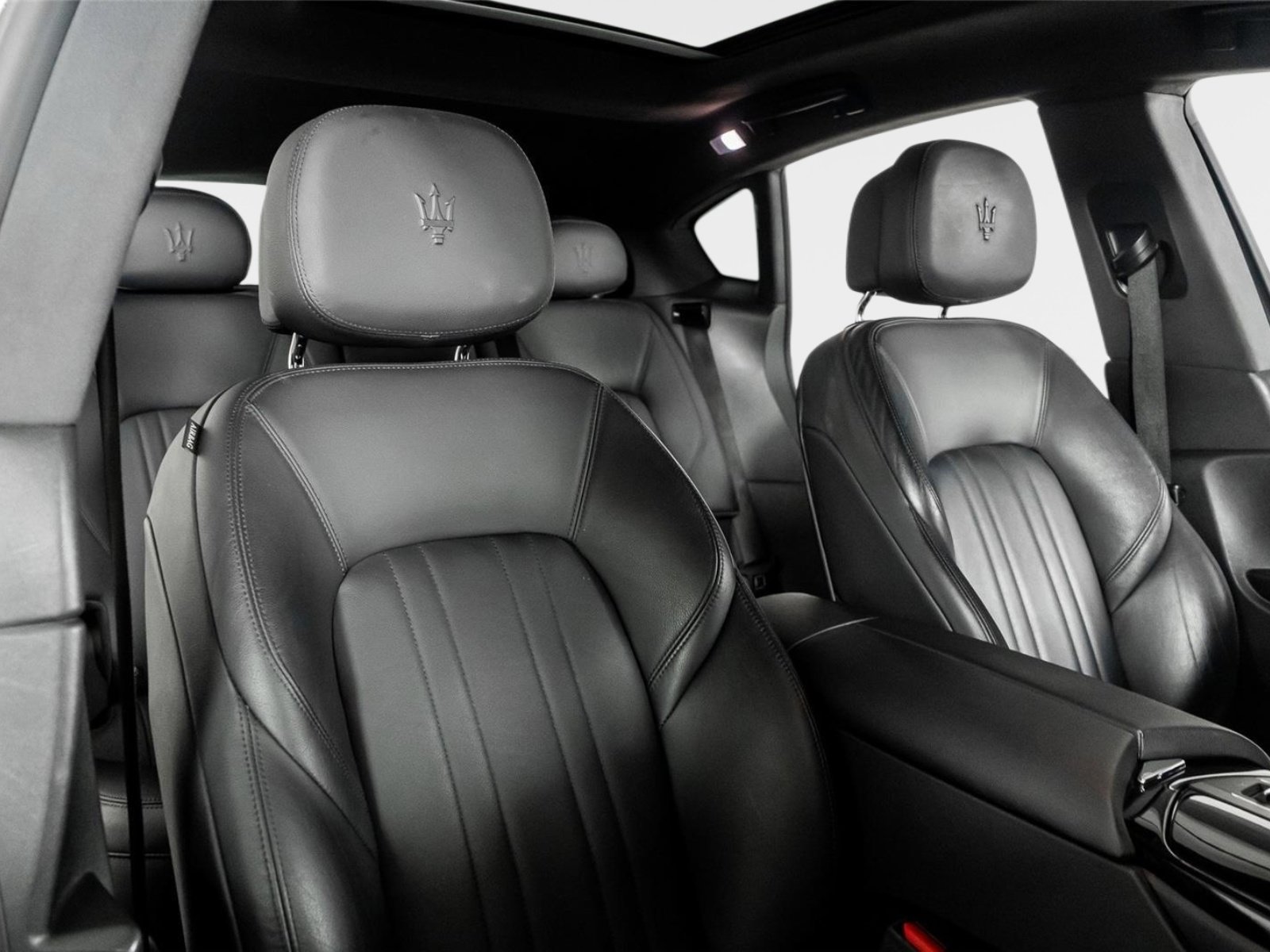 Used 2022 Maserati Levante GT image 26