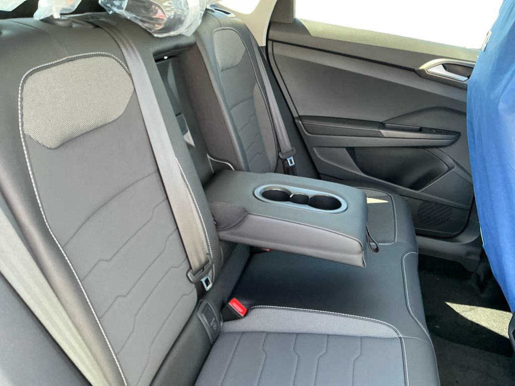 New 2026 Volkswagen Taos SE AWD/4WD image 21