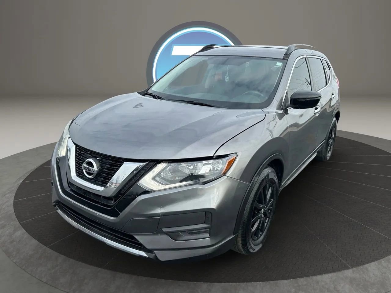 Used 2017 Nissan Rogue SV w/ Midnight Edition Package image 16