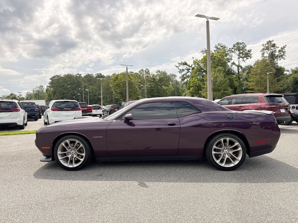 Used 2020 Dodge Challenger R/T RWD image 8