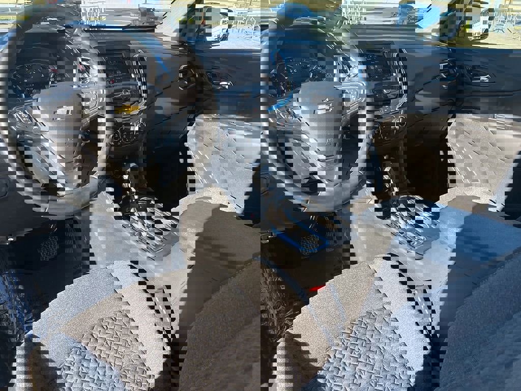 Used 2023 Chevrolet Equinox LT image 17