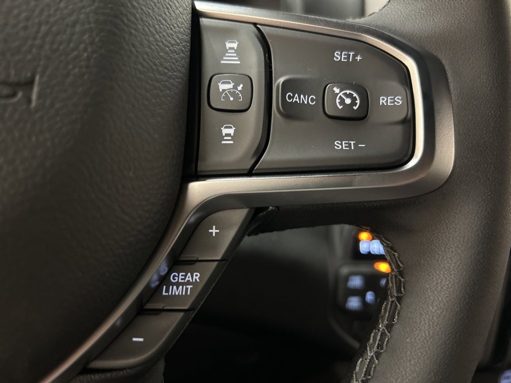 New 2026 RAM 1500 4x4 Crew Cab image 23