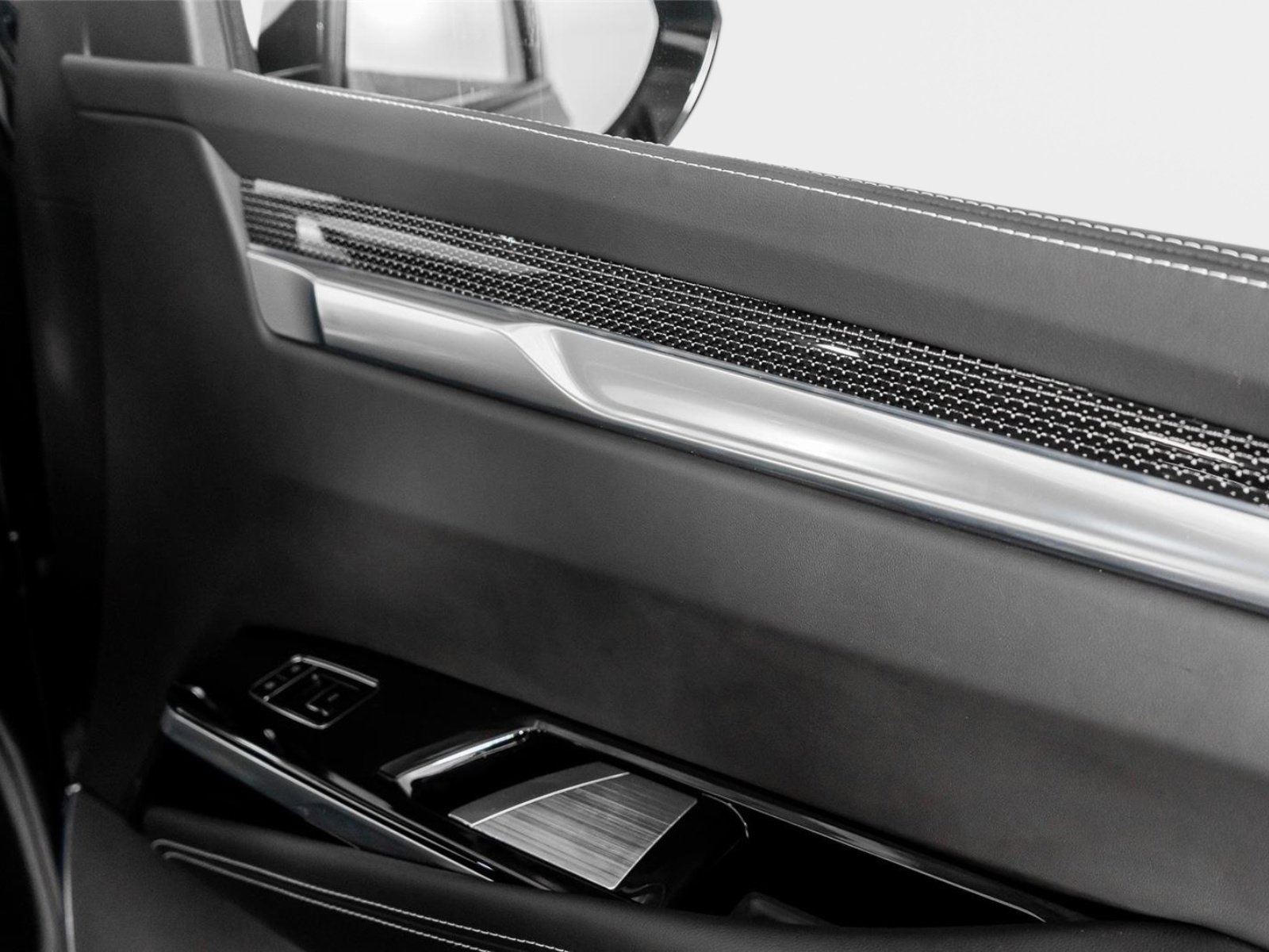 Used 2026 Cadillac Escalade V w/ LPO, Floor Liner Package image 53