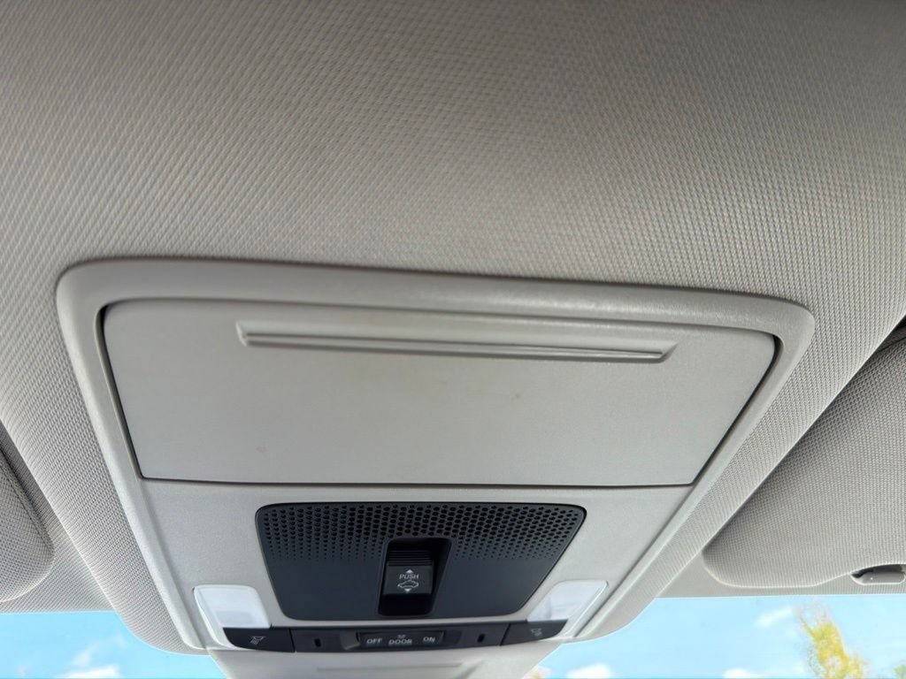 Used 2024 Honda CR-V EX image 31
