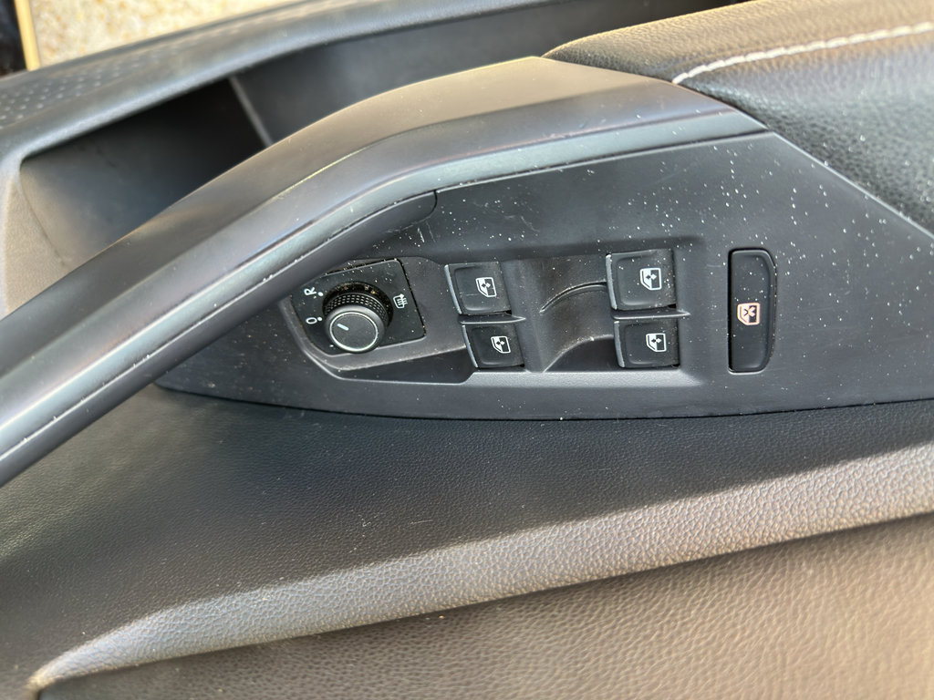 Used 2024 Volkswagen Jetta SE FWD image 10