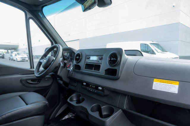 New 2025 Mercedes-Benz Sprinter 2500 image 15