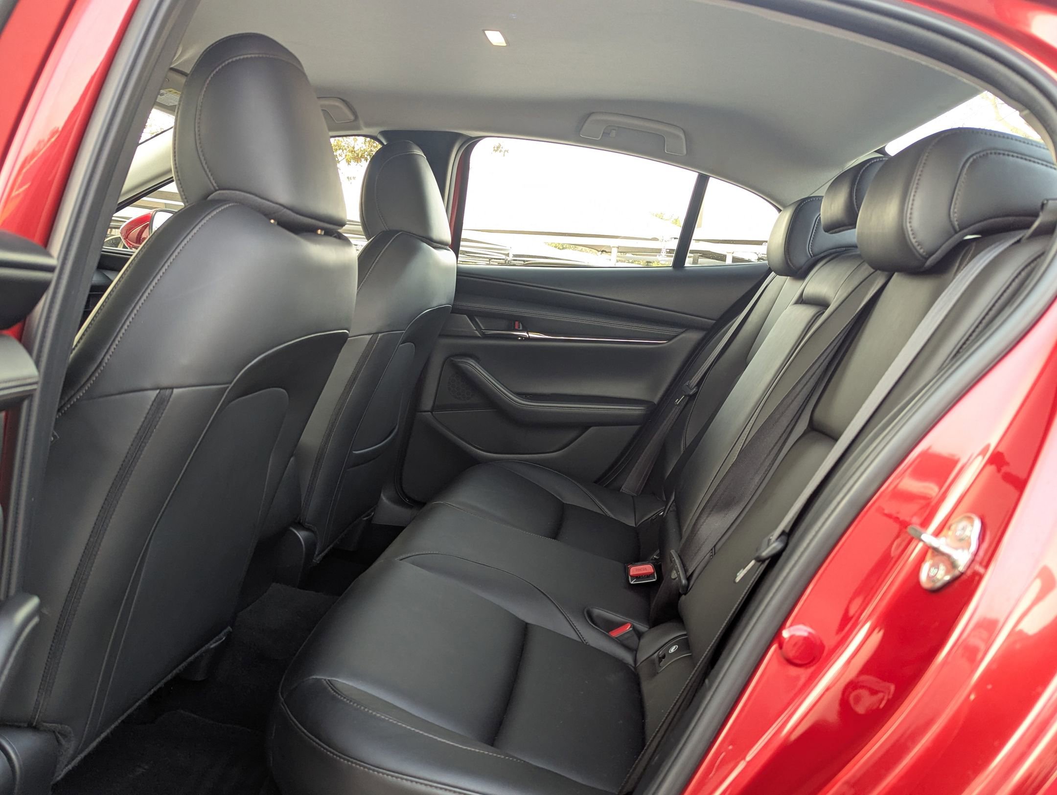 Used 2019 MAZDA MAZDA3 Sedan image 14