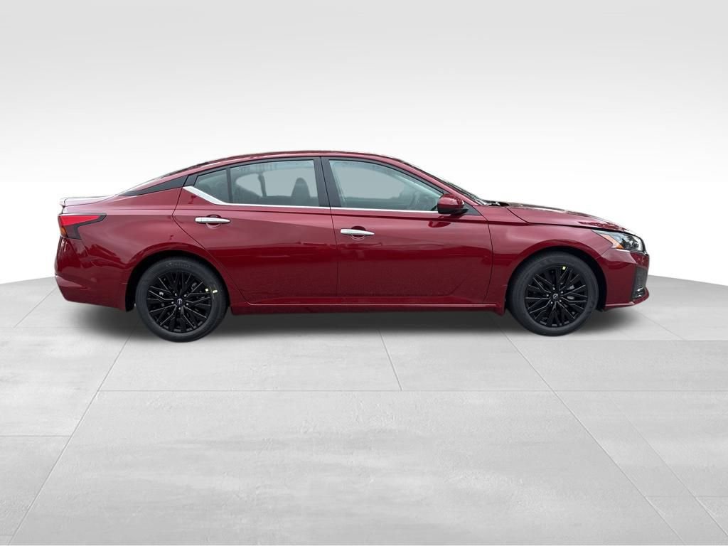 New 2025 Nissan Altima 2.5 SV w/ SV Special Edition Package image 5