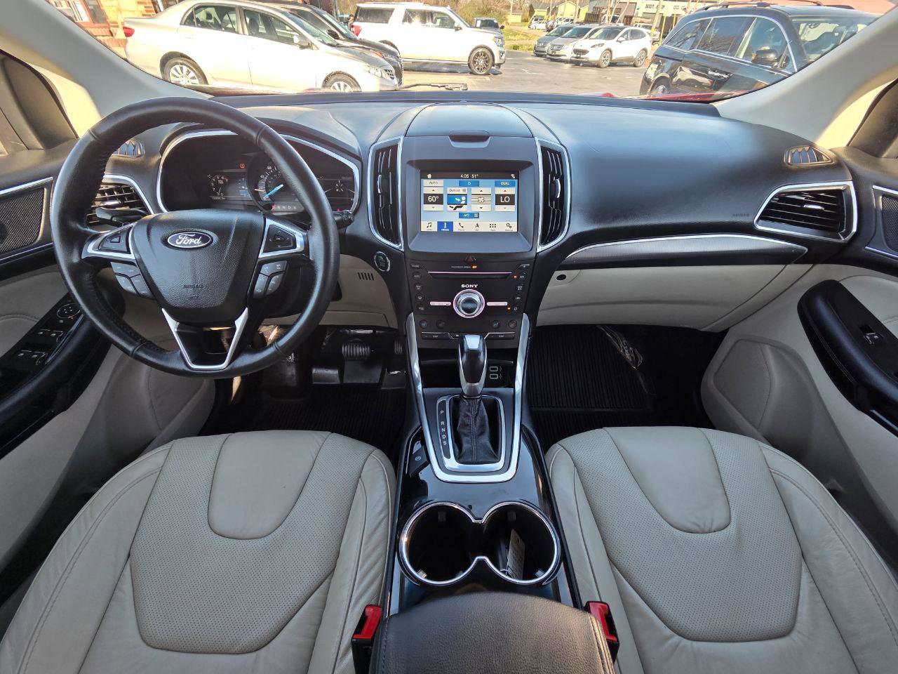 Used 2018 Ford Edge Titanium w/ Equipment Group 301A image 22